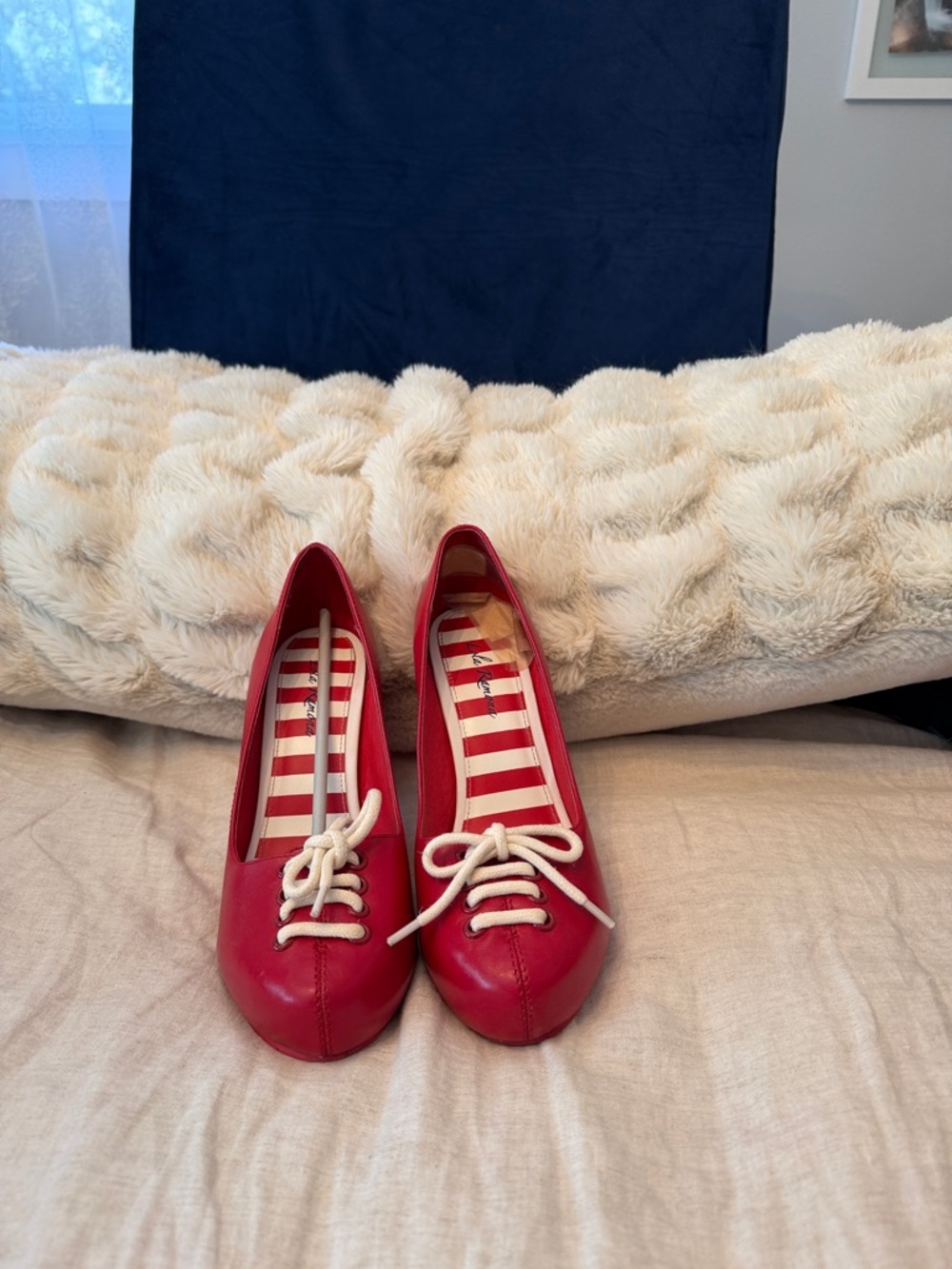 Lola Ramona pumps. 
Size 39